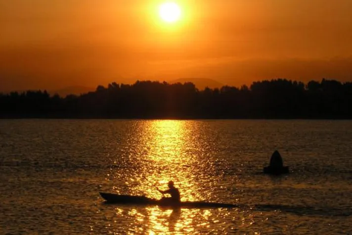 Bild: OutdoorAktivLesung - Kanutour und Lagerfeuer-Abend