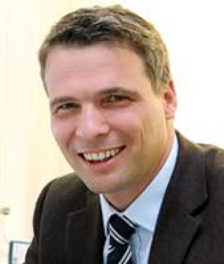 Frank Hummel, Geschäftsführer