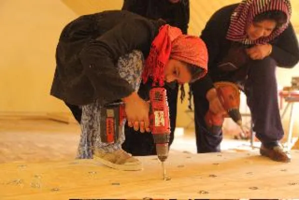 Bild: Klettern in Kabul: Wie Skateistan und T-Wall den Klettersport nach Afghanistan bringen