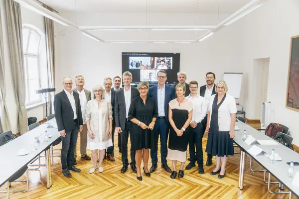 Bild: Bayern will Ausbildung von Lehrkräften modernisieren: Empfehlungen dazu kommen auch aus Bamberg