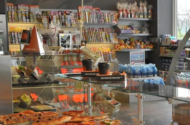 Brennstoffspiegel: Zukunft im Tankstellen-Shop - Weniger bringt mehr Bild: Brennstoffspiegel: Zukunft im Tankstellen-Shop - Weniger bringt mehr