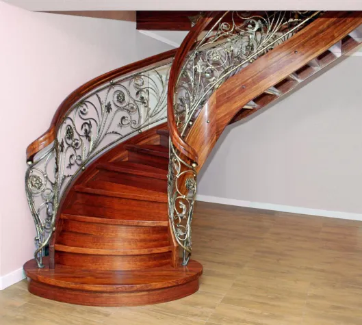 Bild: Handwerkskunst beim Treppenbau