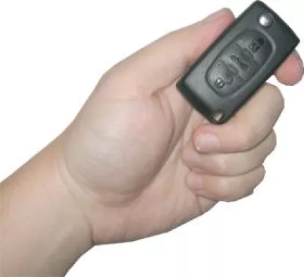 Bild: SmartTOP Verdeckfernbedienung für Peugeot 207CC mit Steckinstallations-Satz