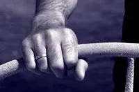 Der Sprung ins kalte Wasser? - Vom Kollegen zur Führungskraft Bild: Der Sprung ins kalte Wasser? - Vom Kollegen zur Führungskraft