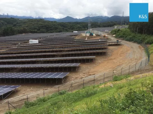 Bild: K&S schließ technische Beratung des 20 MWp Solarpark Projekts Kawasaki in Japan erfolgreich ab
