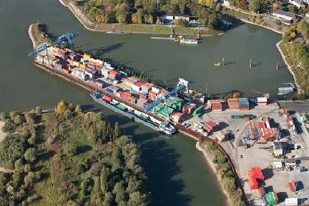 Container-Terminal in Emmerich (© Contargo)
