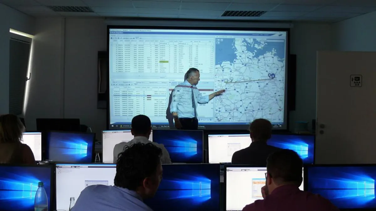 Der neue Schulungsraum der LIS AG in Greven ist mit der modernsten Technik ausgestattet. (Foto: LIS)