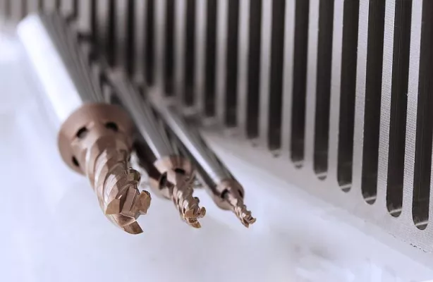 Bild: Mikron Tool SA Agno: Der neue Tauchfräser CrazyMill Cool P&S von Mikron