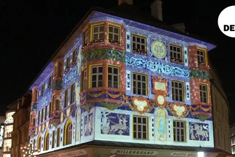 Weihnachten: Exklusive Lichtdekoration macht stationären Handel erfolgreicher Bild: Weihnachten: Exklusive Lichtdekoration macht stationären Handel erfolgreicher