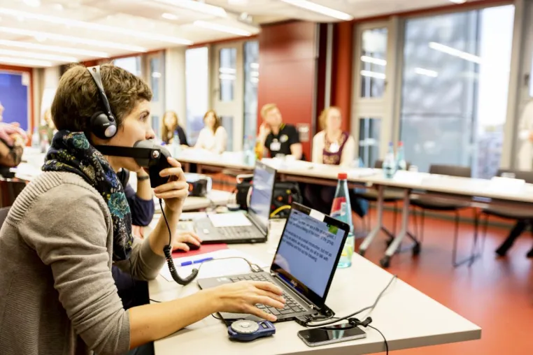 Bild: Wenn Rampen nicht reichen - Brandenburger Agentur für barrierefreie Kommunikation geht an den Start