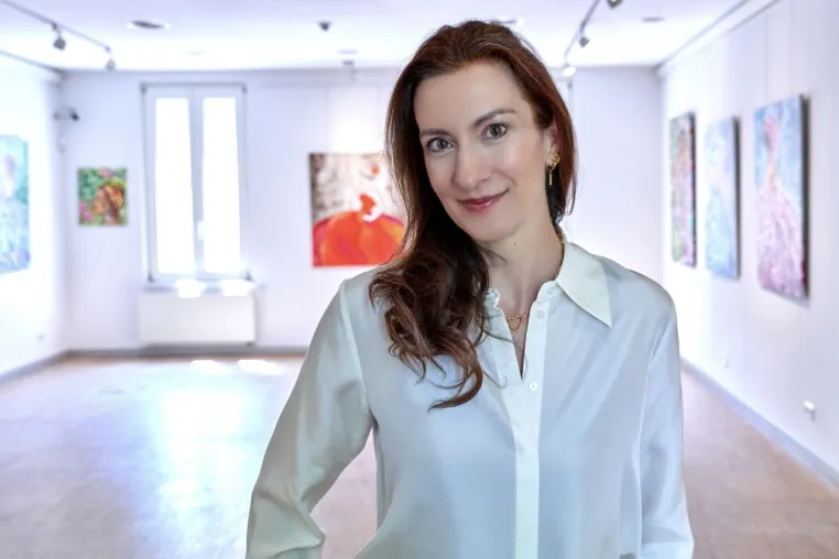 Bild: Kunstausstellung "The Poetry of Colors" mit Bildern von Damaris Dorawa