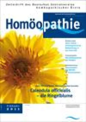 Bild: Frühlingsausgabe Zeitschrift Homöopathie: Akne heilen – die homöopathische Behandlung in der Pubertät