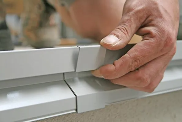 Bild: Perfektion im Detail - der neue Watec Aufkantungsclip