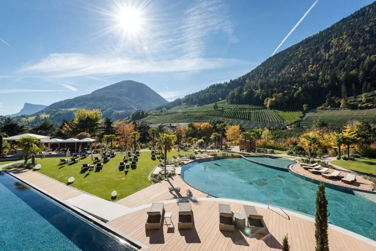 ALPIANA RESORT - Garten und Poollandschaft