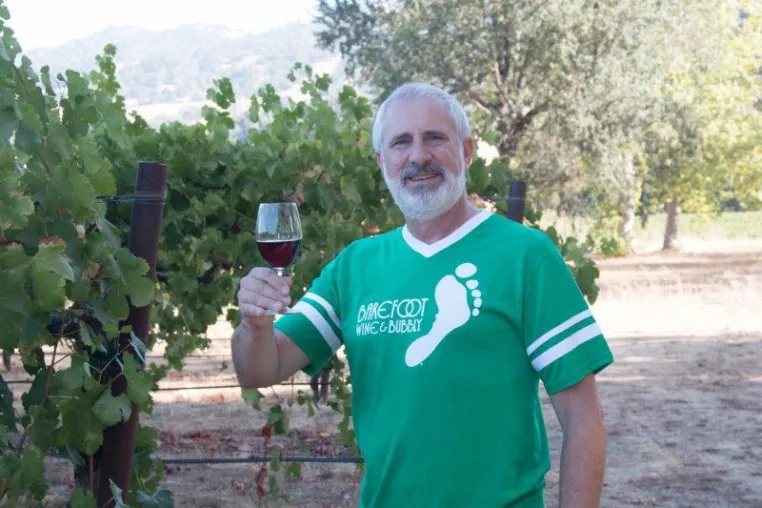 30 Jahre Gutes tun: Barefoot Wine feiert Jubiläum Bild: 30 Jahre Gutes tun: Barefoot Wine feiert Jubiläum