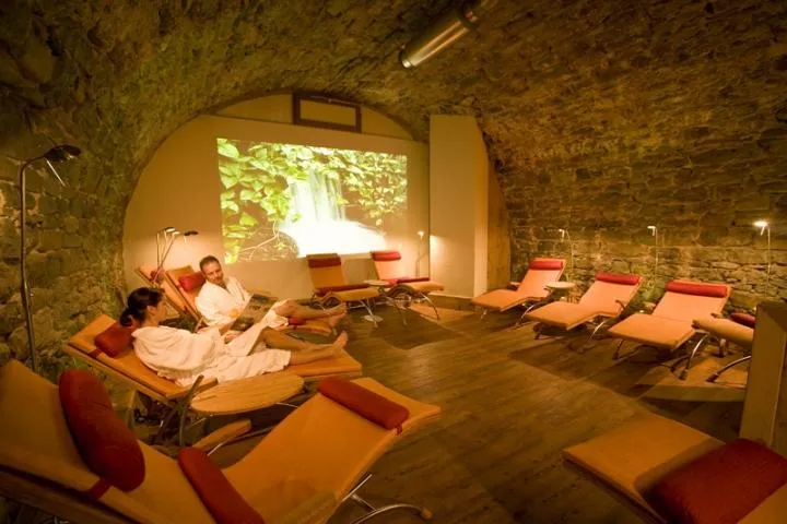 Bild: Neuer Trend im Allgäu: Wellness-Aktivurlaub für Paare