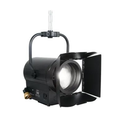 Bild: ELATION KL Fresnel 6´´ jetzt auch als P.O.-Version verfügbar