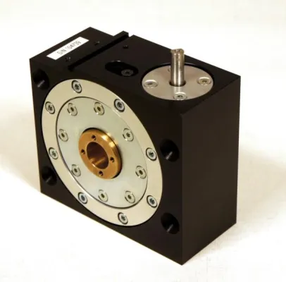 Bild: Genau und kraftvoll: Systec stellt erstes eigenes Schneckengetriebe vor