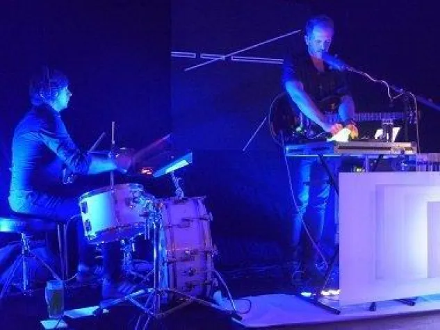 La 5eme Republique feierten ihre erste Single Bild: La 5eme Republique feierten ihre erste Single