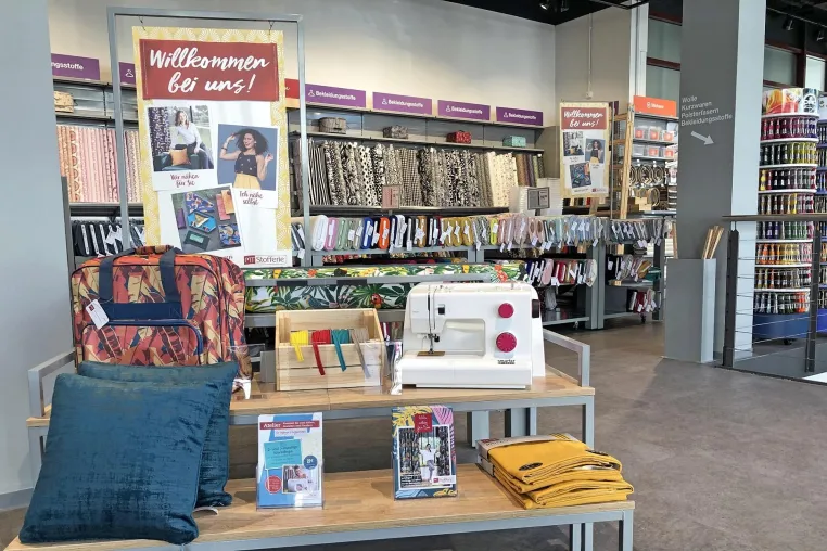Bild: Joyeux Anniversaire – Shop von MT Stofferie in Stuttgart feiert seinen ersten Geburtstag