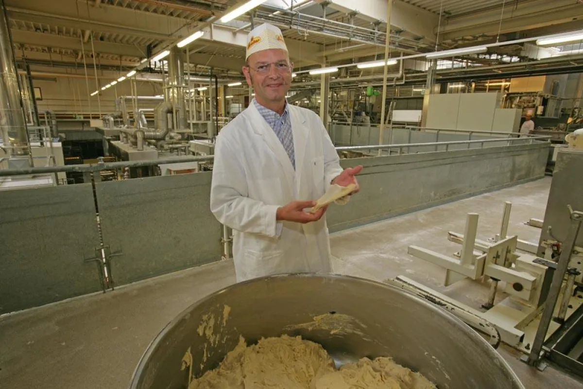 Geschäftsführer Karl Brinker wehrt sich gegen den EU-Vorwurf ungesundes Brot herzustellen