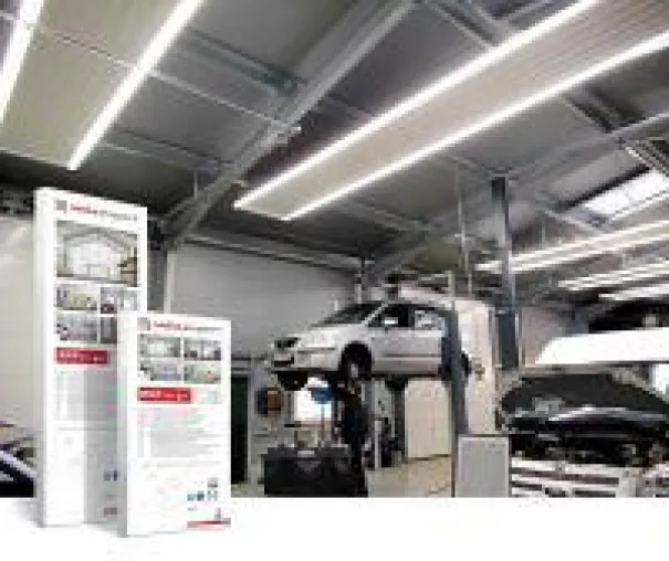 Bild: ISH 2019 - Produkt-Innovation: Deckenstrahlheizungen mit LED-Beleuchtung