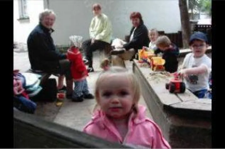 Bild: Was geht in der evangelischen Kirche in der Berliner Weihnachtkirche vor - hat das System?