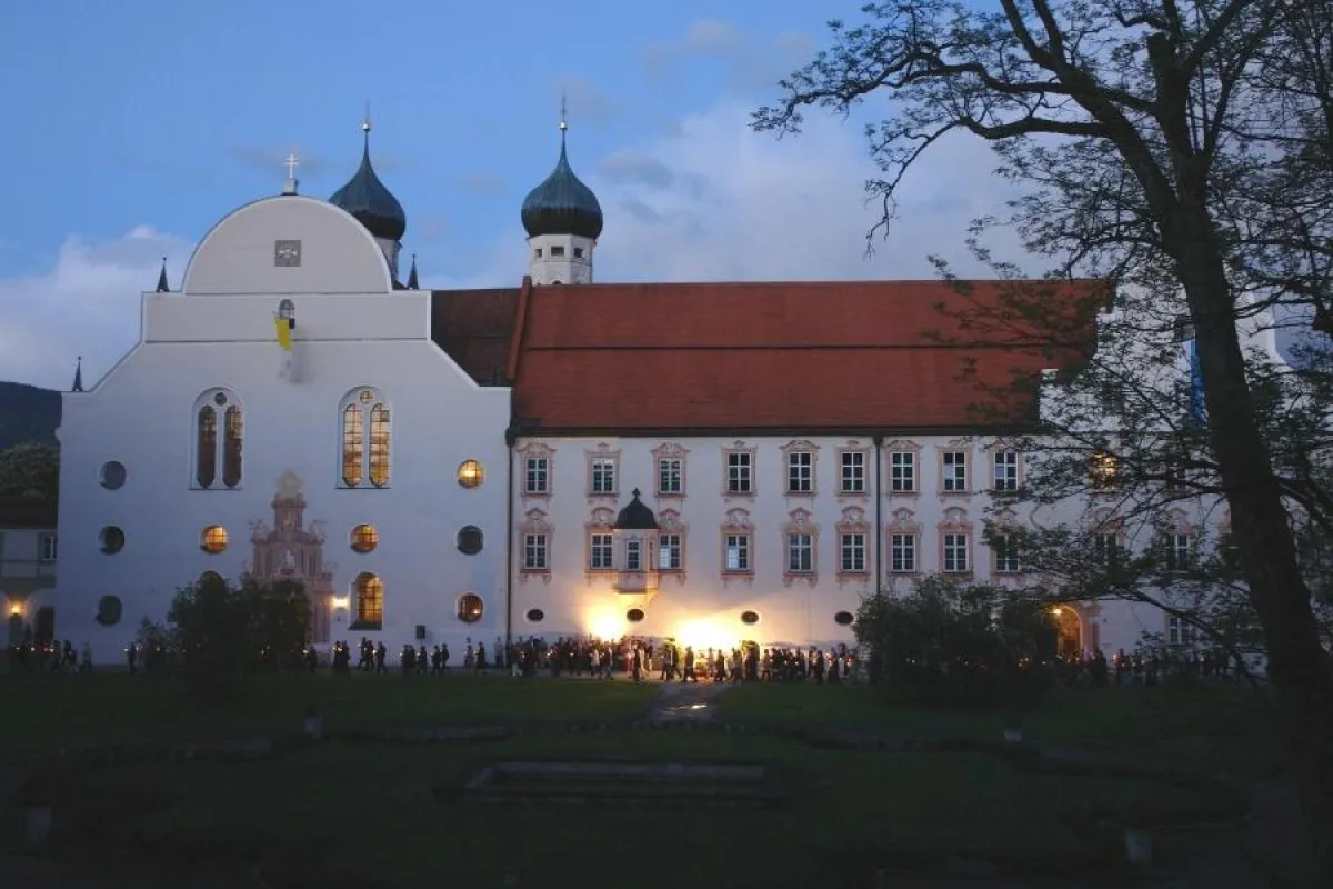 Maria-Hilf-Prozession 2006 in Benediktbeuern (Foto: H. Kuhn)