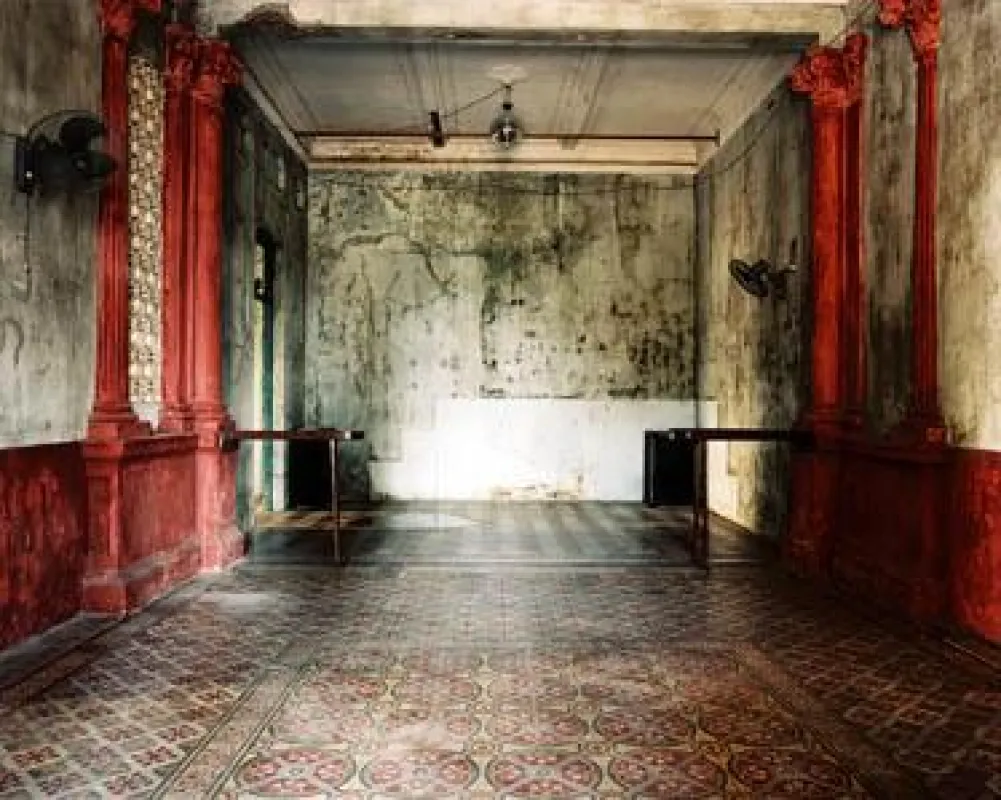 Untitled, Phnom Penh, Cambodia, 2009; Katherine Newbegin