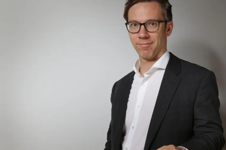 Bild: schmitt kommuniziert und leverage search vereinbaren strategische Kooperation