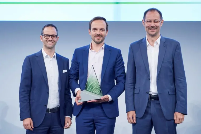 Hörgeräte Möckel mit Future Hearing Award für kundenorientierten Service ausgezeichnet Bild: Hörgeräte Möckel mit Future Hearing Award für kundenorientierten Service ausgezeichnet
