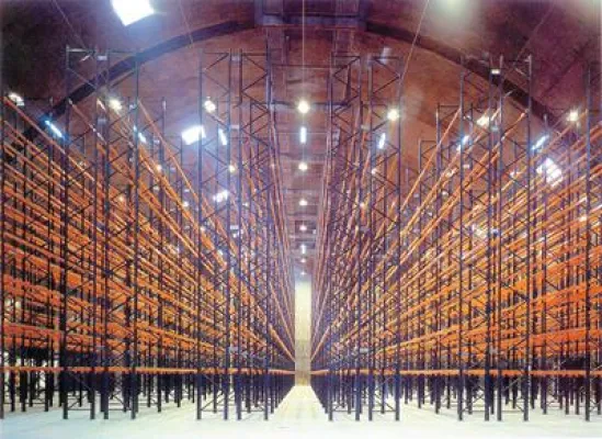 Bild: ELVEDI-Lagerlösung - RECARO Aircraft Seating installiert Palettenregalanlage mit Mehrwert