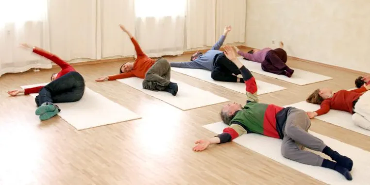 Bild: Tuebingen. Zentrum Impuls: Die Feldenkrais-Methode