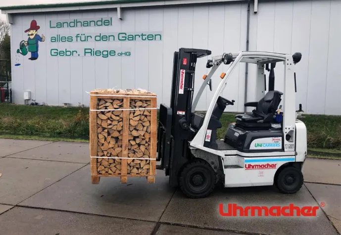 Bild: Riege Landhandel und Uhrmacher - das passt!