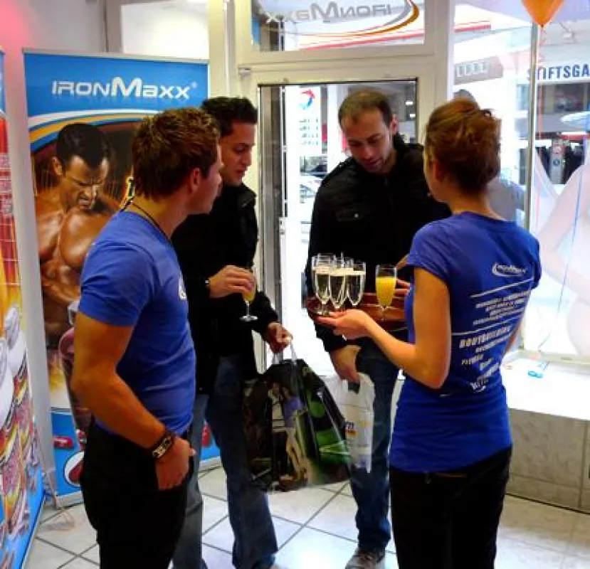 Offizielle Eröffnungsfeier IronMaxx®-Store Bonn