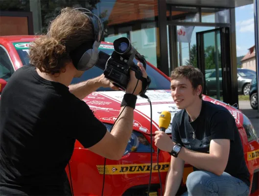 Bild: Spannung garantiert - Elia Erharts Heimrennen auf dem Norisring