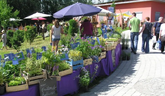 26. + 27. August – Biogartenmesse in Wiesbaden mit namhaften Akteuren Bild: 26. + 27. August – Biogartenmesse in Wiesbaden mit namhaften Akteuren