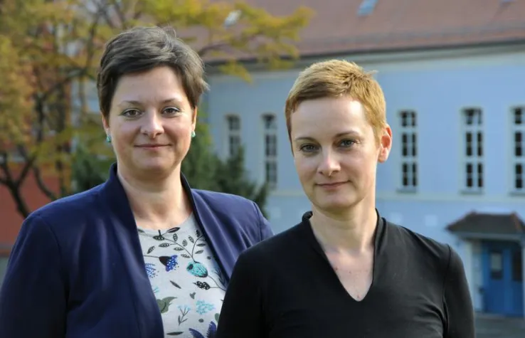 Bild: Frauen an die Spitze