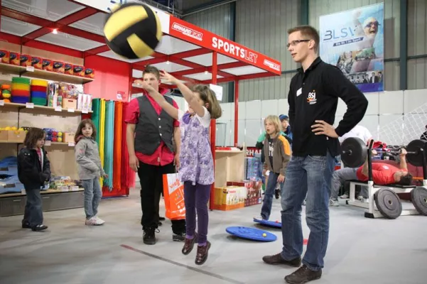 Bild: Sport für Klein & Groß auf der afa 2010 - BLSV, BSJ und Erhard Sport werben für den Vereinssport
