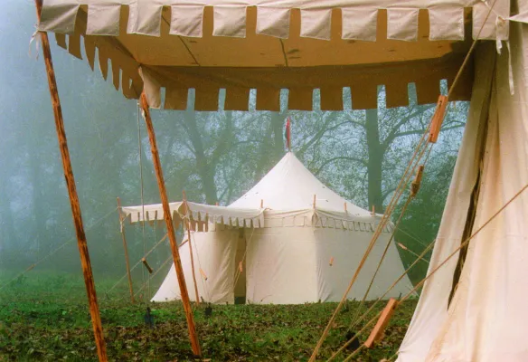 Bild: Das eigene Ritterzelt: Natürlich von FAM WEST