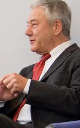 Bild: Ex-Kanzlerkandidat Björn Engholm unterstützt als Beiratsvorsitzender den EAP Anbieter CarpeDiem24
