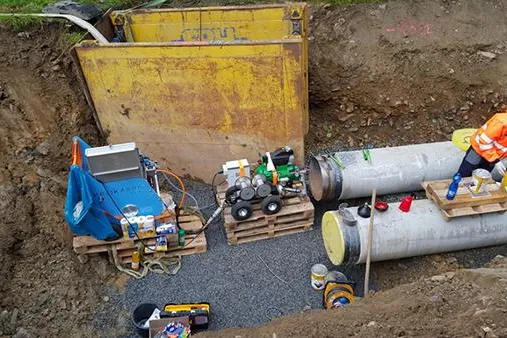 Bild: 12 Millionen Euro Sanierung von Trinkwasserleitung mit KASRO Spachtelroboter