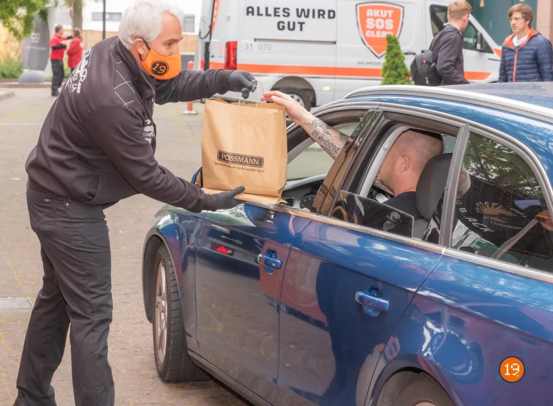 Kommt gut an: Der Lifestyle Drive-in in Eschborn Foto: Christoph Molderings