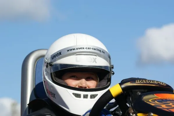 Bild: Mit Intrepid Kart und Micromax-Motor in scharfe Kurven