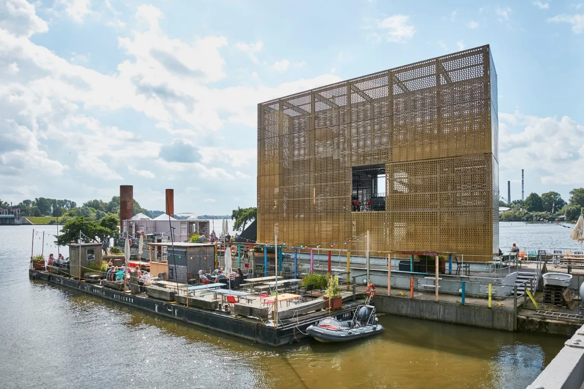 Der goldene Pavillon - Cafe Entenwerder1