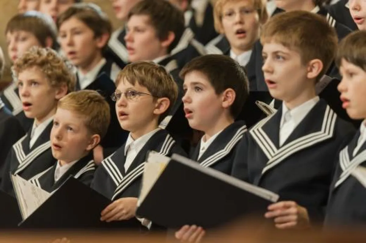 Die Trias aus Thomaskirche, Thomanerchor und Thomasschule prägt bis heute das städtische Leben.