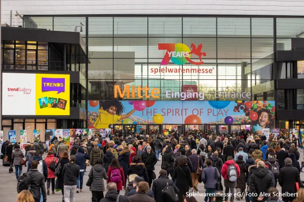 Bild: Spielwarenmesse verlängert Zusammenarbeit mit ADITUS um drei Jahre