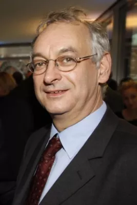 Bild: Was bewegt die Tiefsee? Kieler Forscher berichtet bei DNV über Ursachen von Seebeben, Tsunamis und Rutschungen