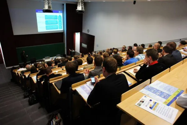 Bild: IT aus der Wolke: Augsburger Cloud-Konferenz voller Erfolg