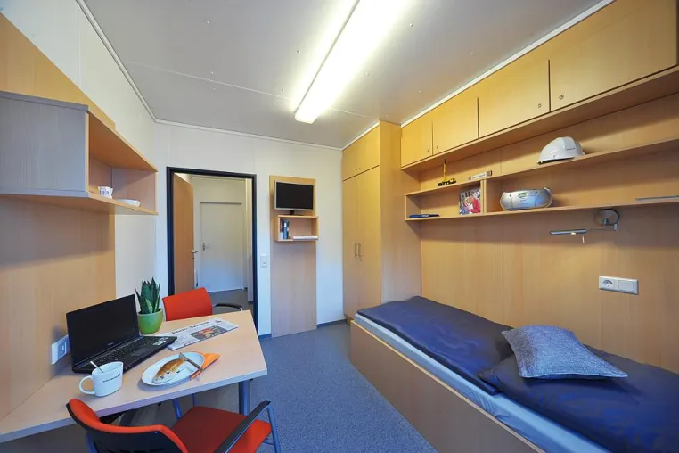Hotel auf der Baustelle - Gut und günstig übernachten Bild: Hotel auf der Baustelle - Gut und günstig übernachten